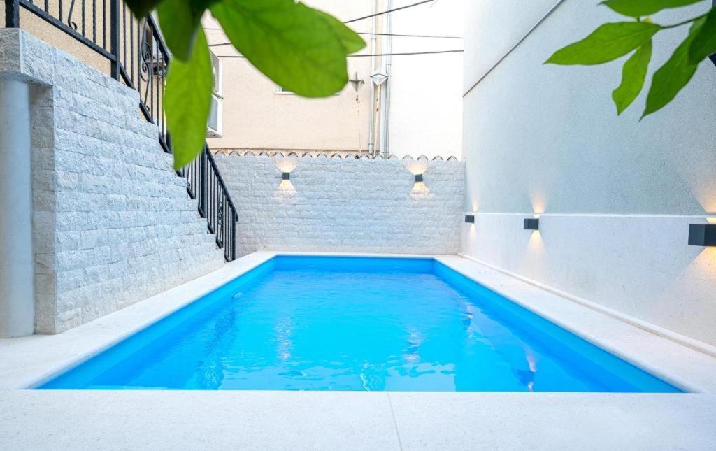 Heritage Residence In Center With Pool- Apartments Βόντιτσε Εξωτερικό φωτογραφία