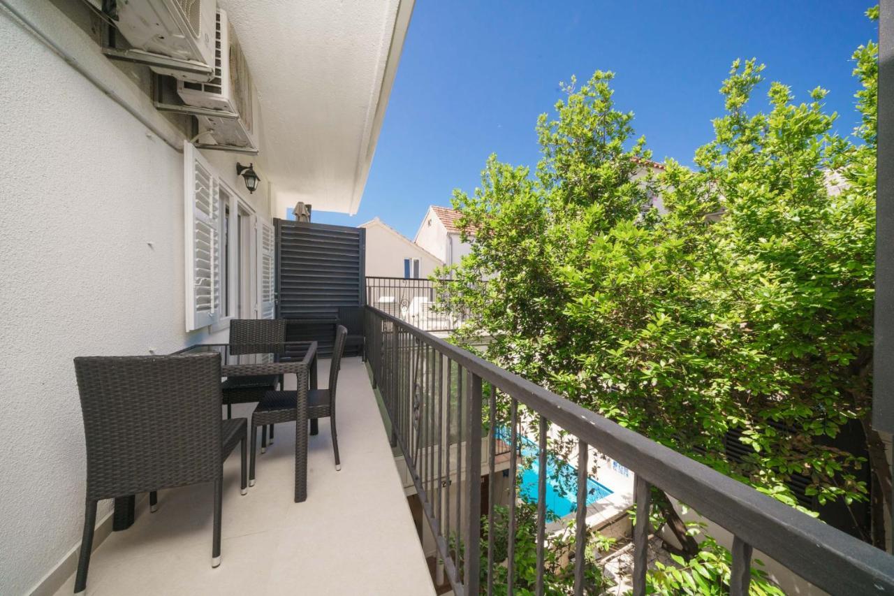 Heritage Residence In Center With Pool- Apartments Βόντιτσε Εξωτερικό φωτογραφία